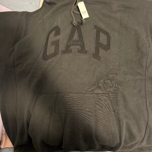 GAP HEAVYWEIGHT HOODIE